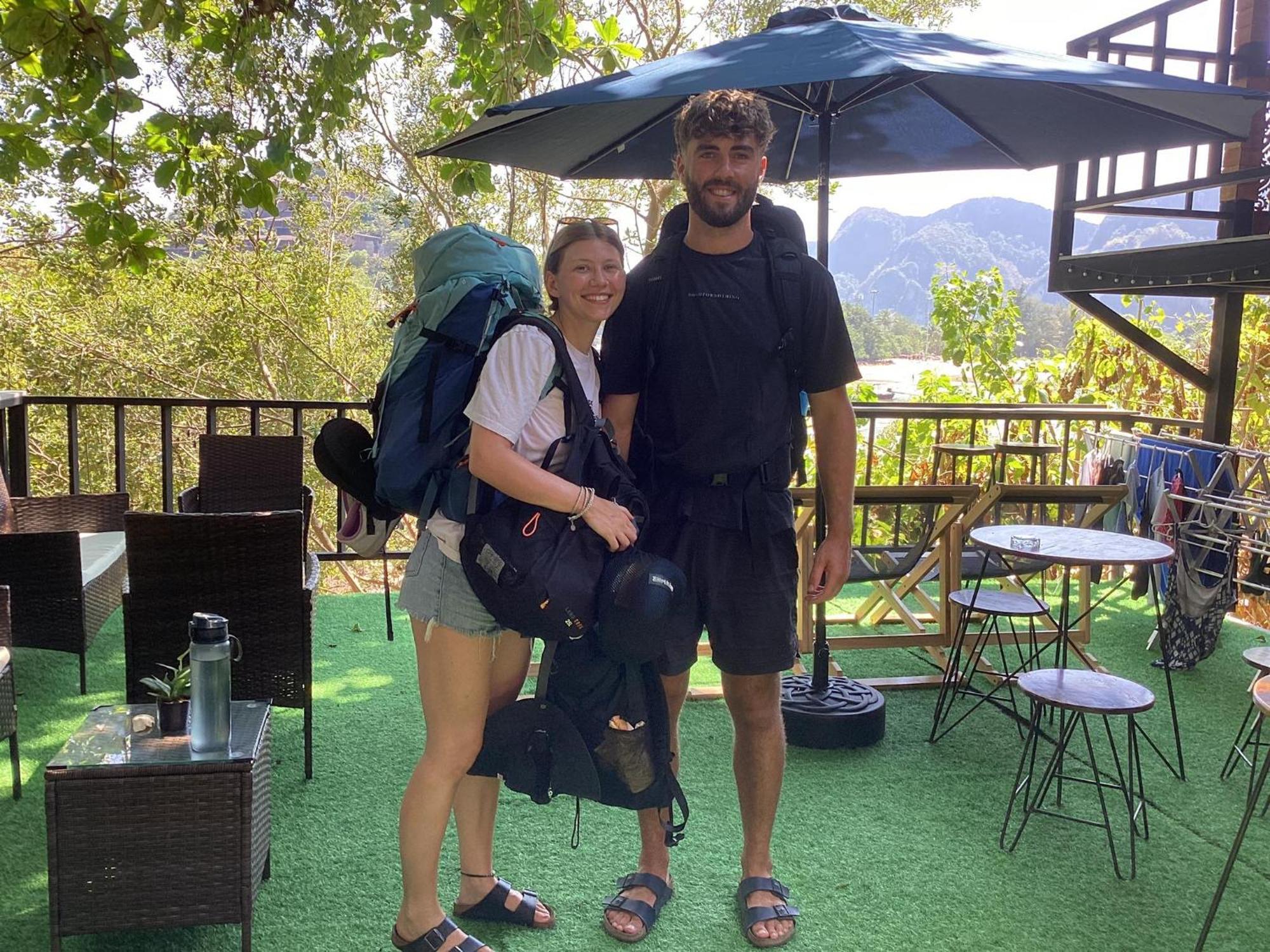 Sweed Dee Seaview Hostel Phi Phi-eilanden Buitenkant foto