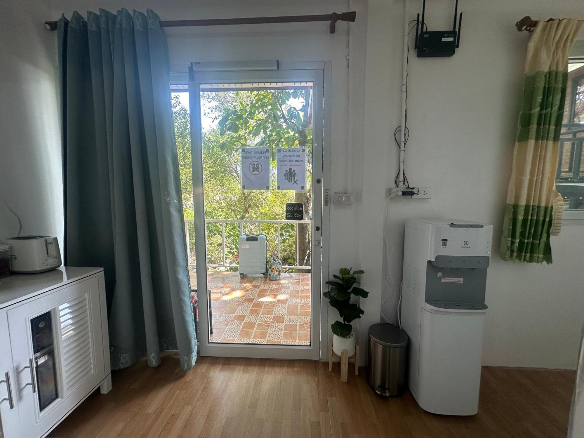 Sweed Dee Seaview Hostel Phi Phi-eilanden Buitenkant foto