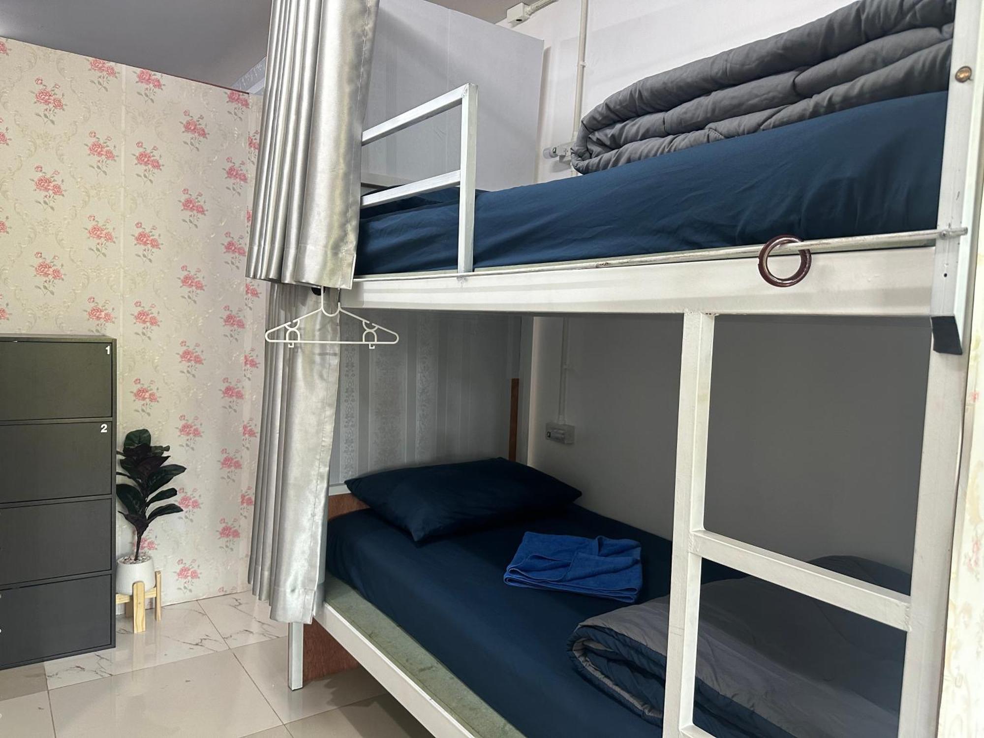 Sweed Dee Seaview Hostel Phi Phi-eilanden Buitenkant foto